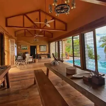 Bingin Beach Villa Dol
